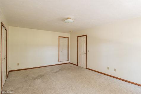 5008 Pine Point Stow OH 44224