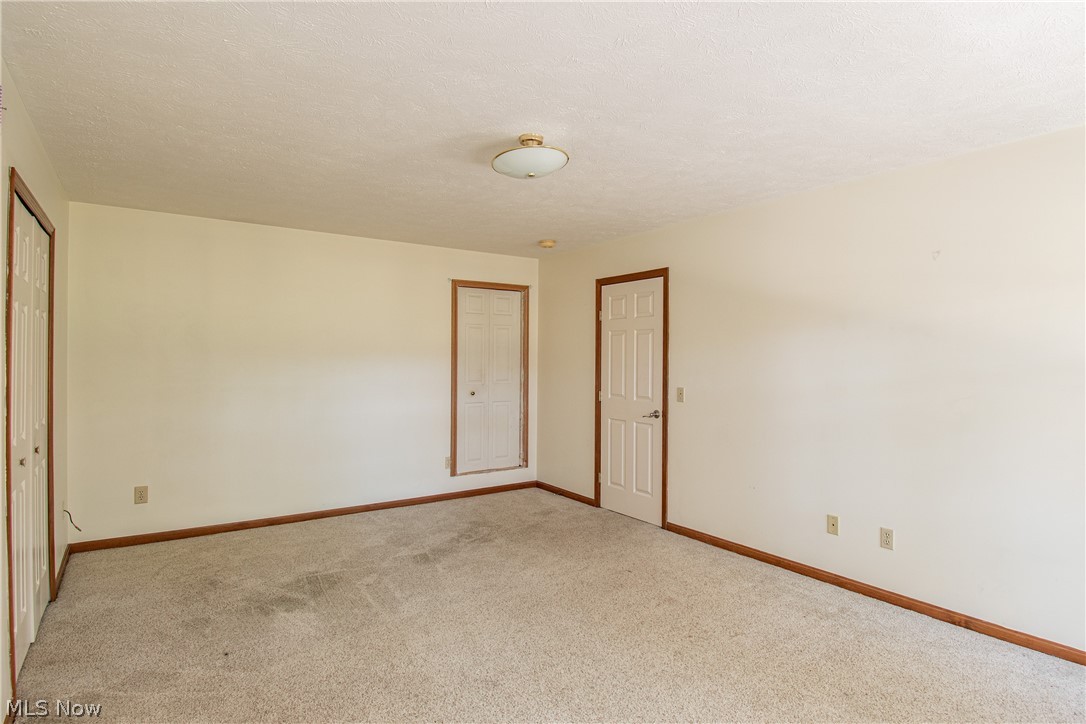 5008 Pine Point Stow OH 44224