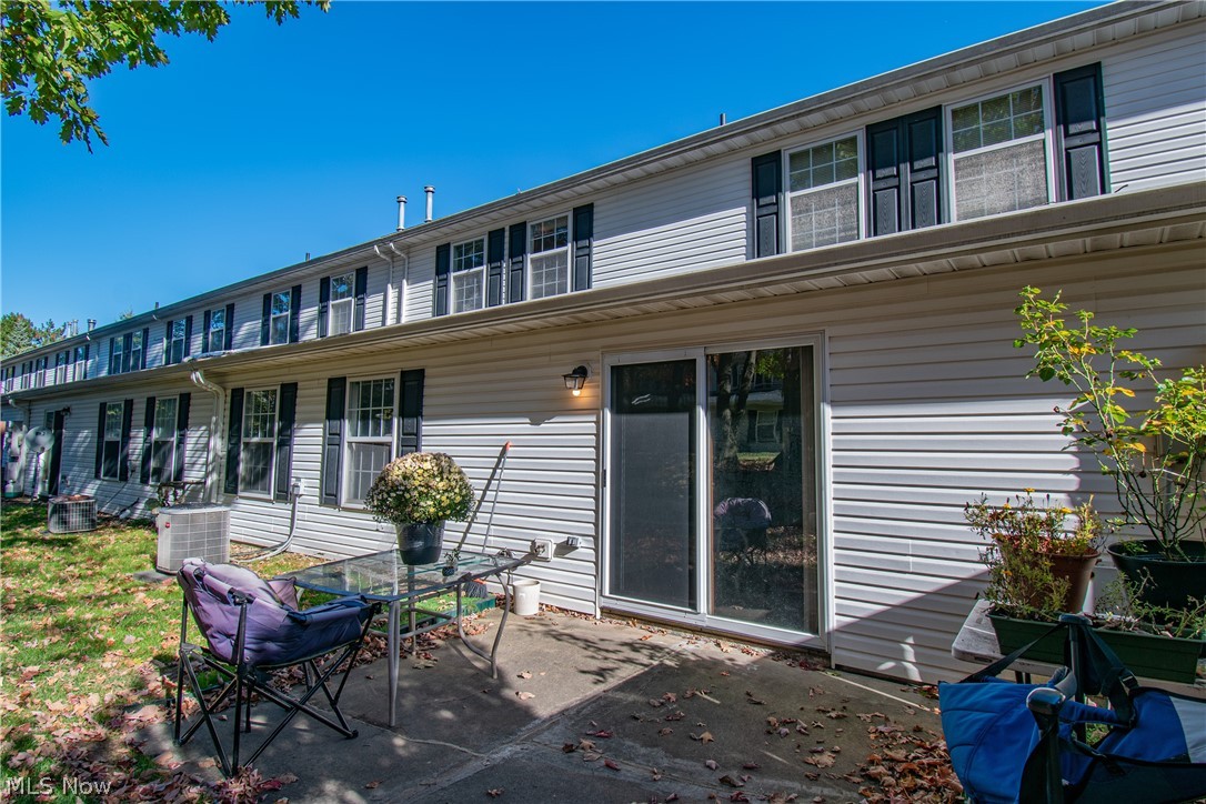 5008 Pine Point Stow OH 44224