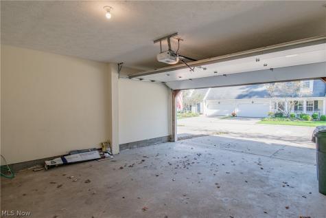 5008 Pine Point Stow OH 44224