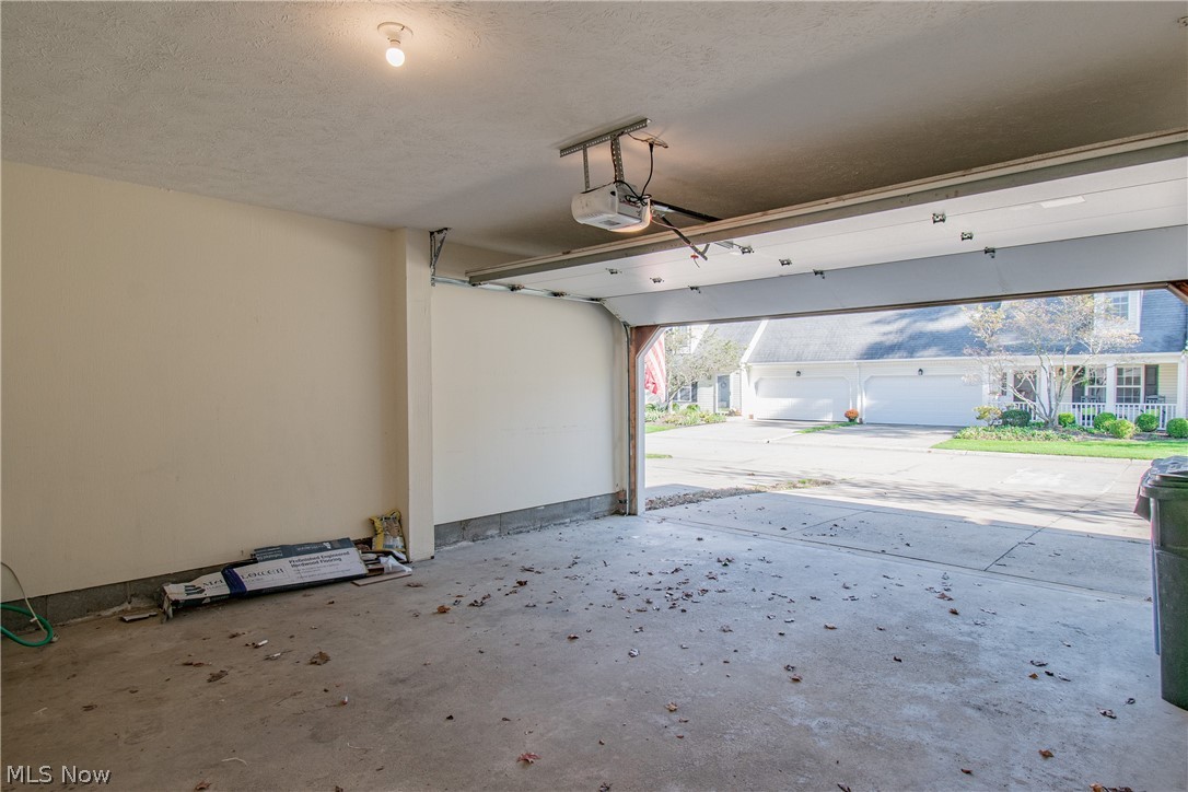 5008 Pine Point Stow OH 44224