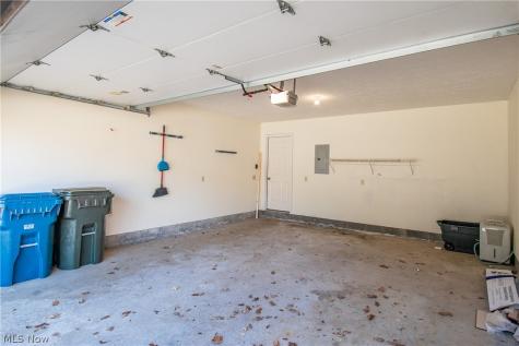 5008 Pine Point Stow OH 44224