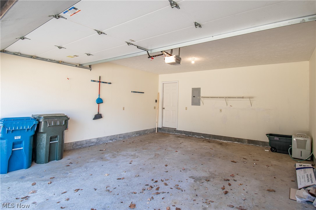 5008 Pine Point Stow OH 44224