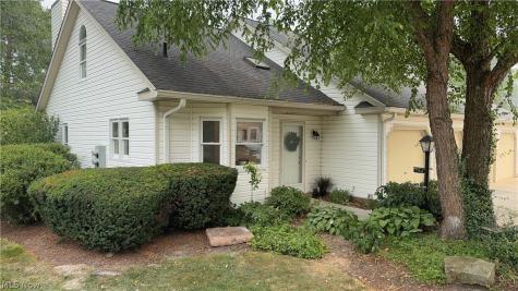 775-6 Hampton Circle Aurora OH 44202