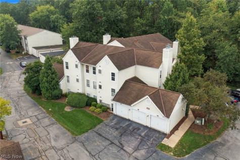 1448 Cedarwood Drive Westlake OH 44145
