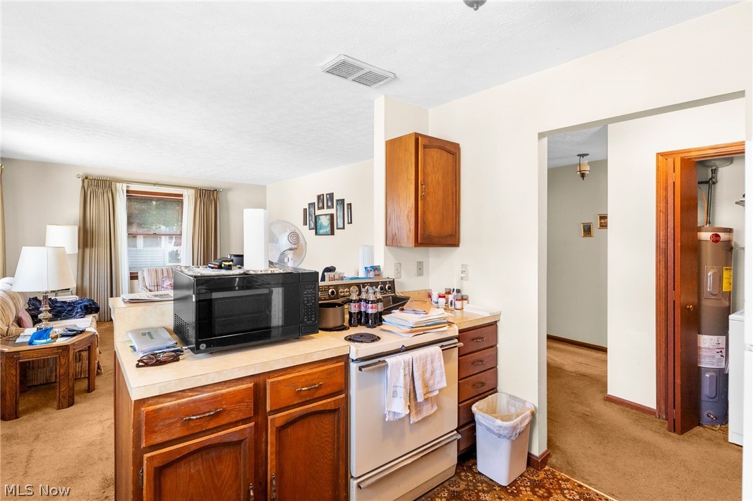 942 Canterbury Lane Salem OH 44460