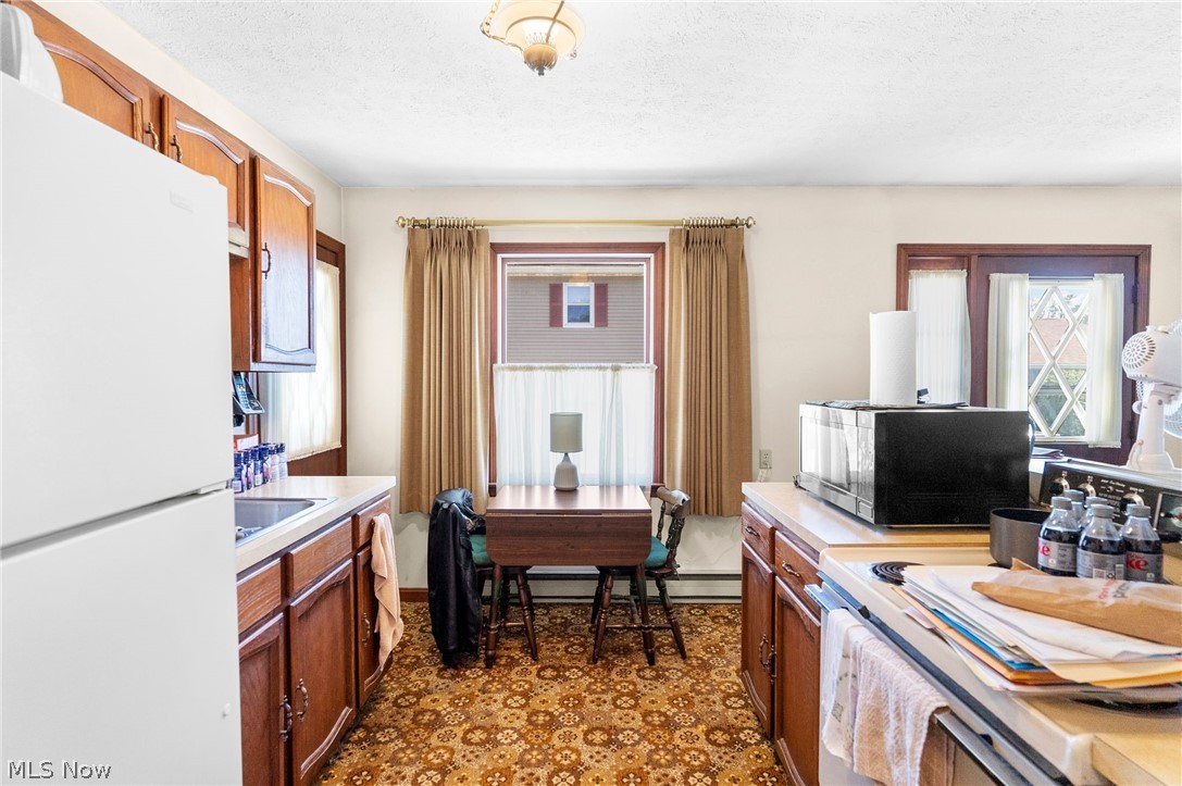 942 Canterbury Lane Salem OH 44460