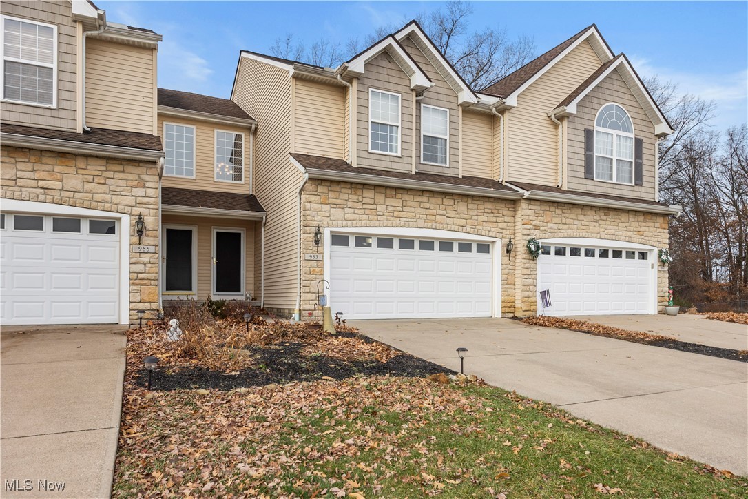 953 Longitude Lane Amherst OH 44001