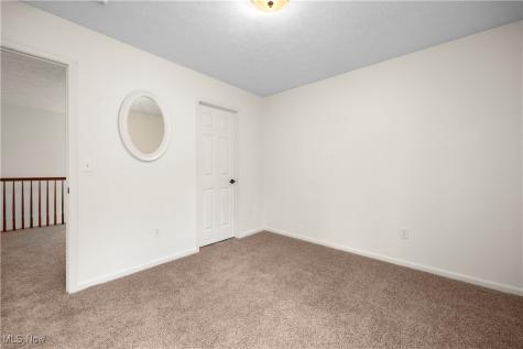 953 Longitude Lane Amherst OH 44001