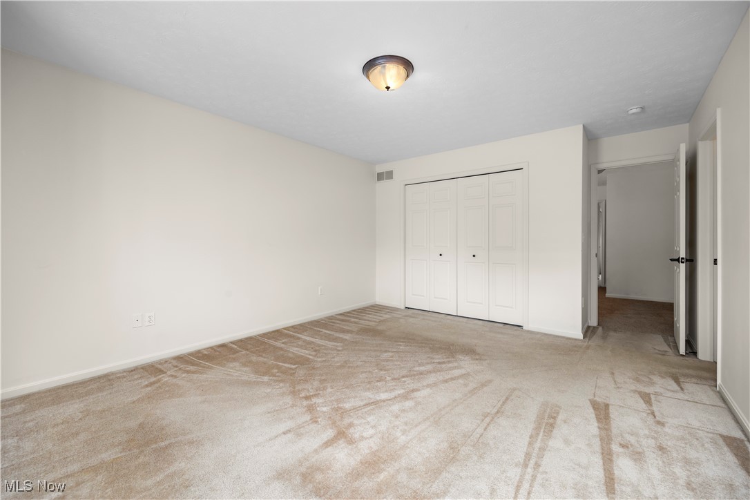 953 Longitude Lane Amherst OH 44001