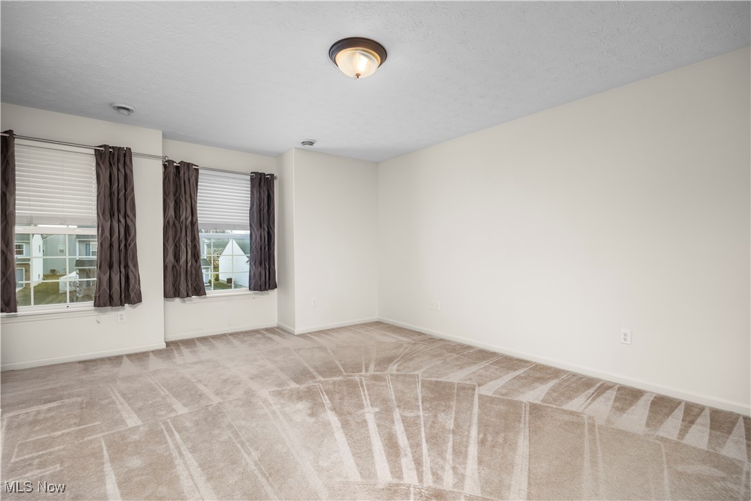 953 Longitude Lane Amherst OH 44001