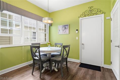 469 Eagle Trace Mayfield Heights OH 44124