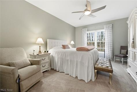 469 Eagle Trace Mayfield Heights OH 44124