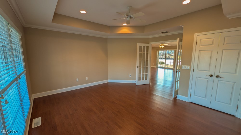709 N Vineyard Circle Port Clinton OH 43452