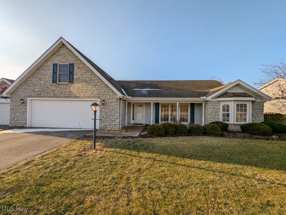 709 N Vineyard Circle Port Clinton OH 43452