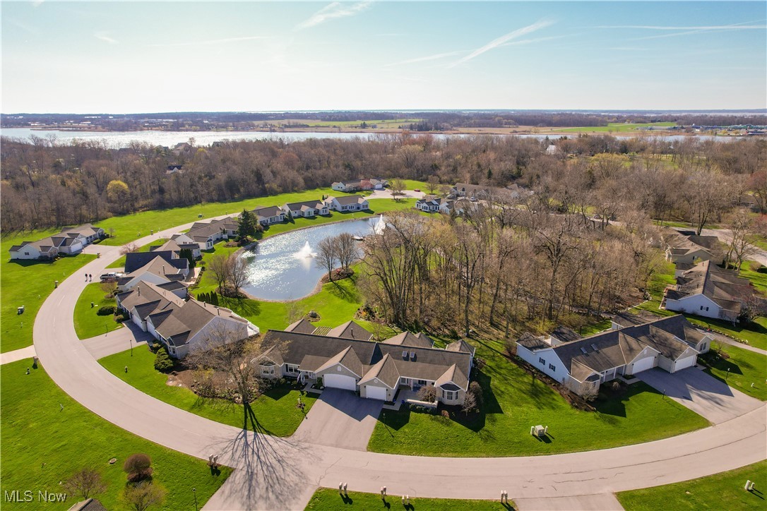 709 N Vineyard Circle Port Clinton OH 43452