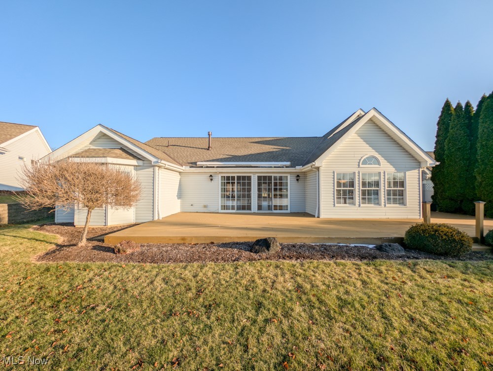 709 N Vineyard Circle Port Clinton OH 43452