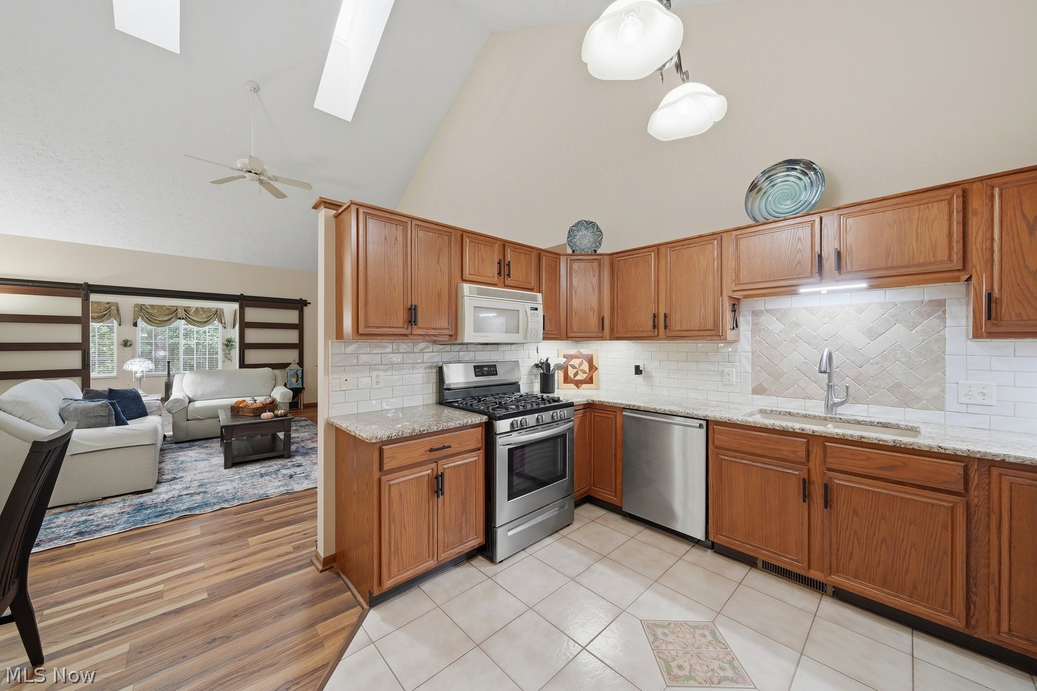 1543 Cambridge Avenue SW North Canton OH 44709