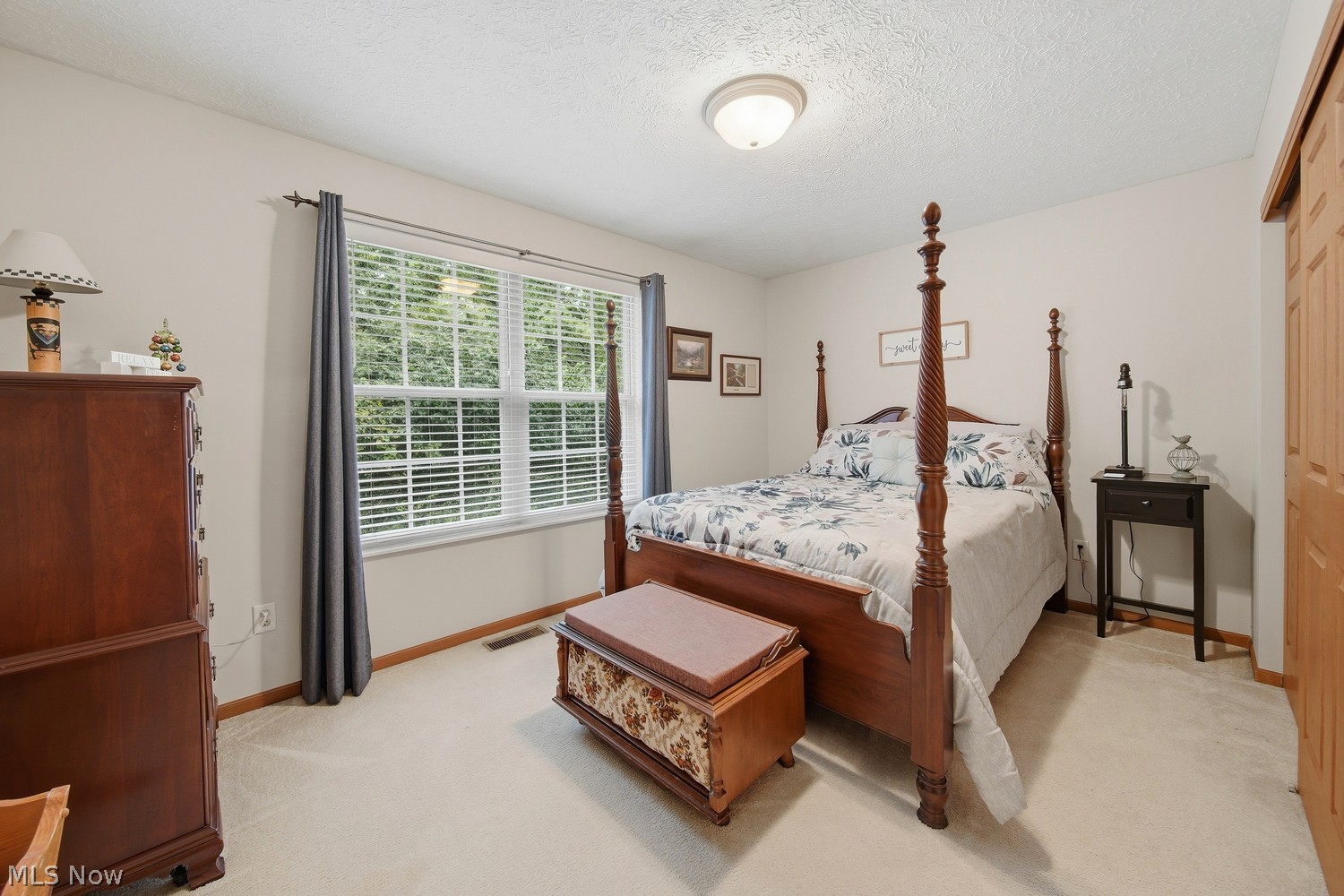 1543 Cambridge Avenue SW North Canton OH 44709