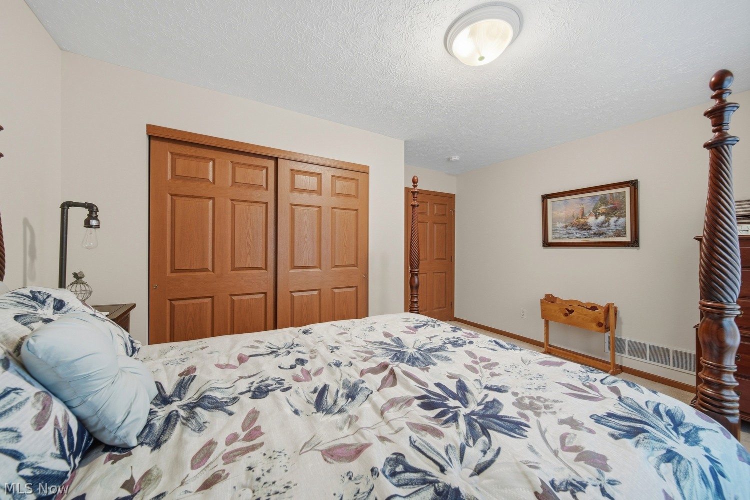 1543 Cambridge Avenue SW North Canton OH 44709