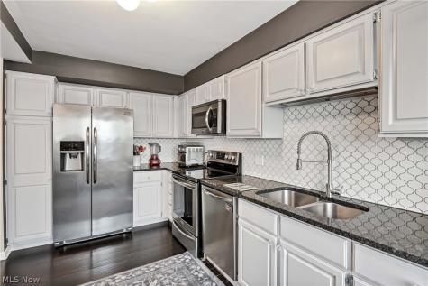 12500 Edgewater Drive Lakewood OH 44107