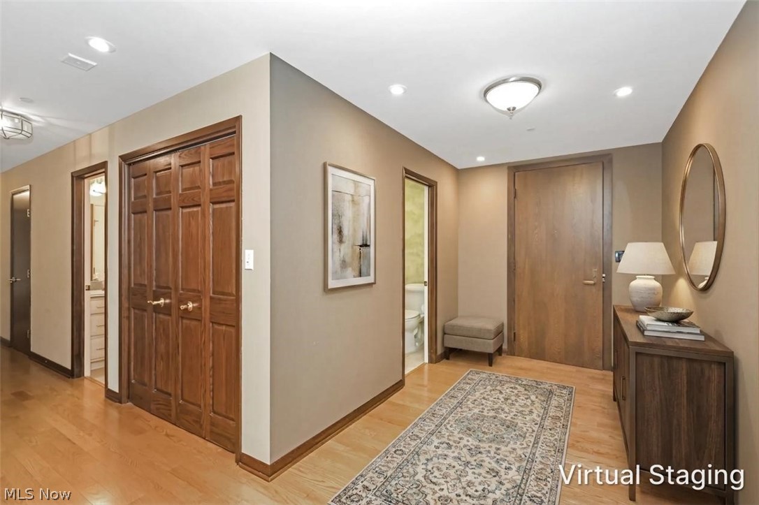 27500 Cedar Road Beachwood OH 44122