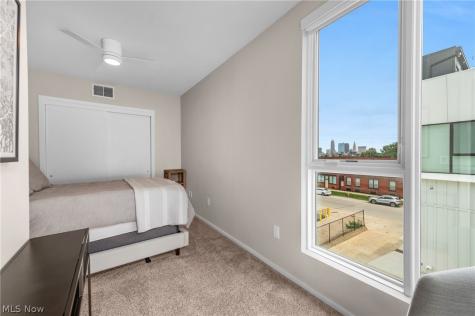 1298 W 58th Street Cleveland OH 44102