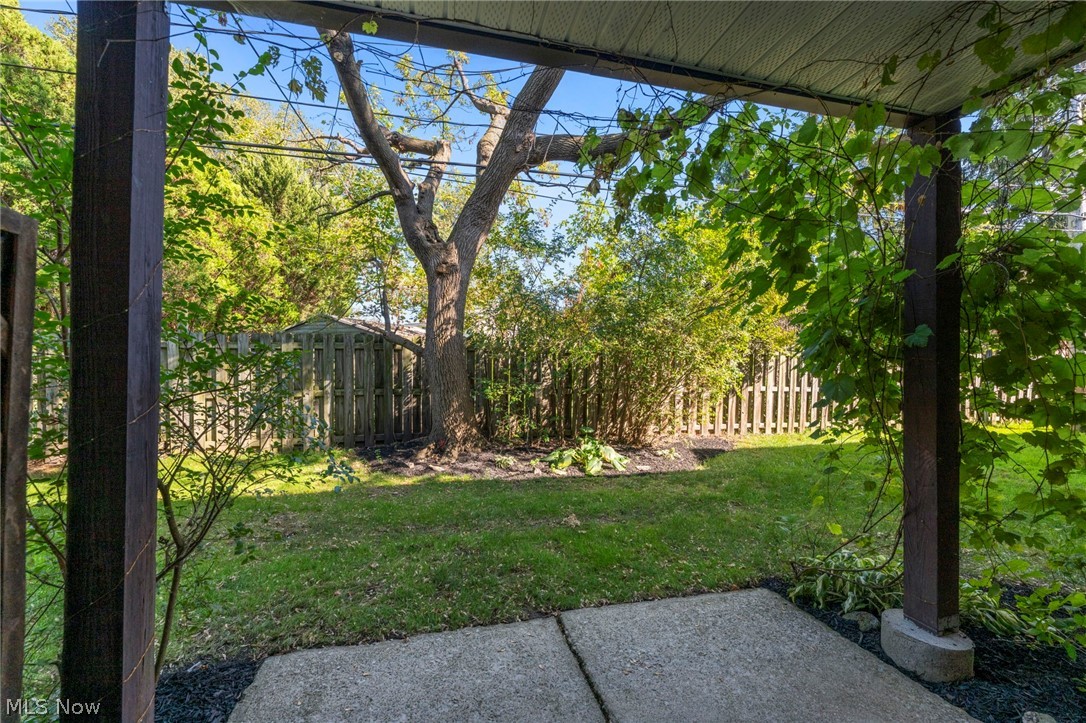 23831 David Drive North Olmsted OH 44070