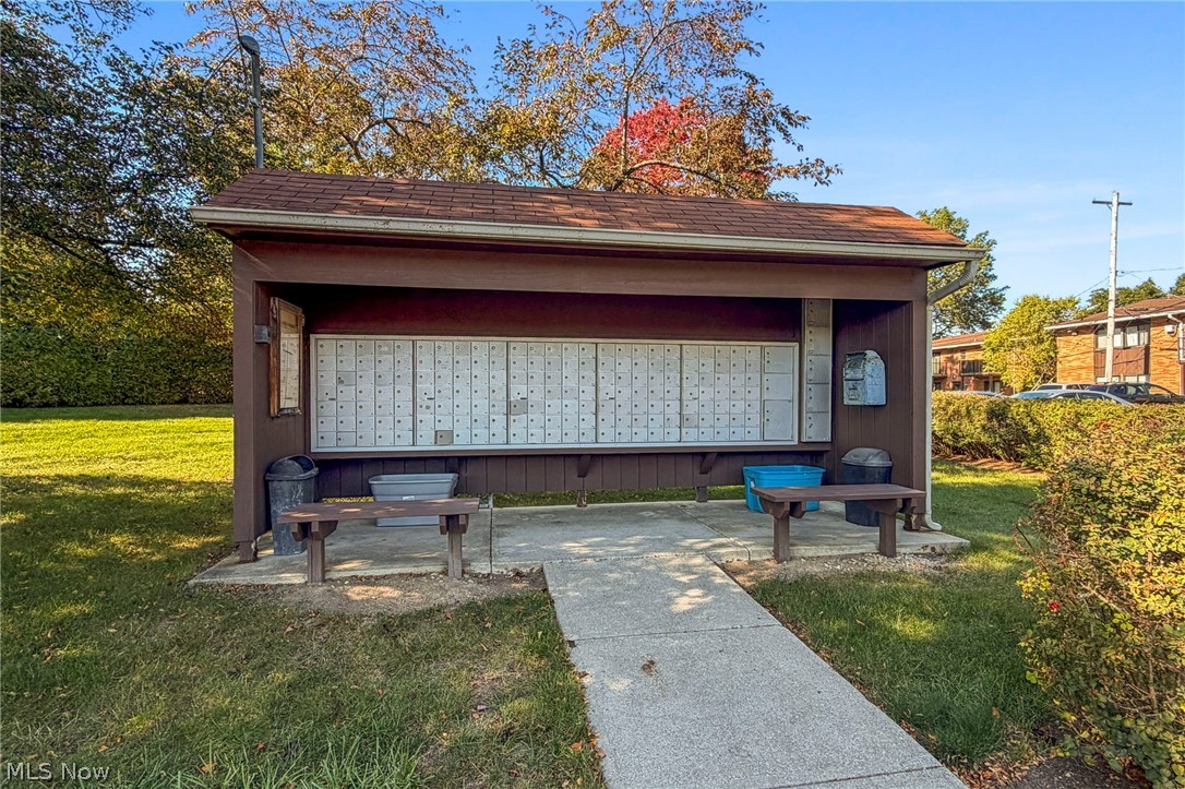 23831 David Drive North Olmsted OH 44070