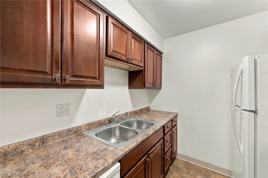 23831 David Drive North Olmsted OH 44070
