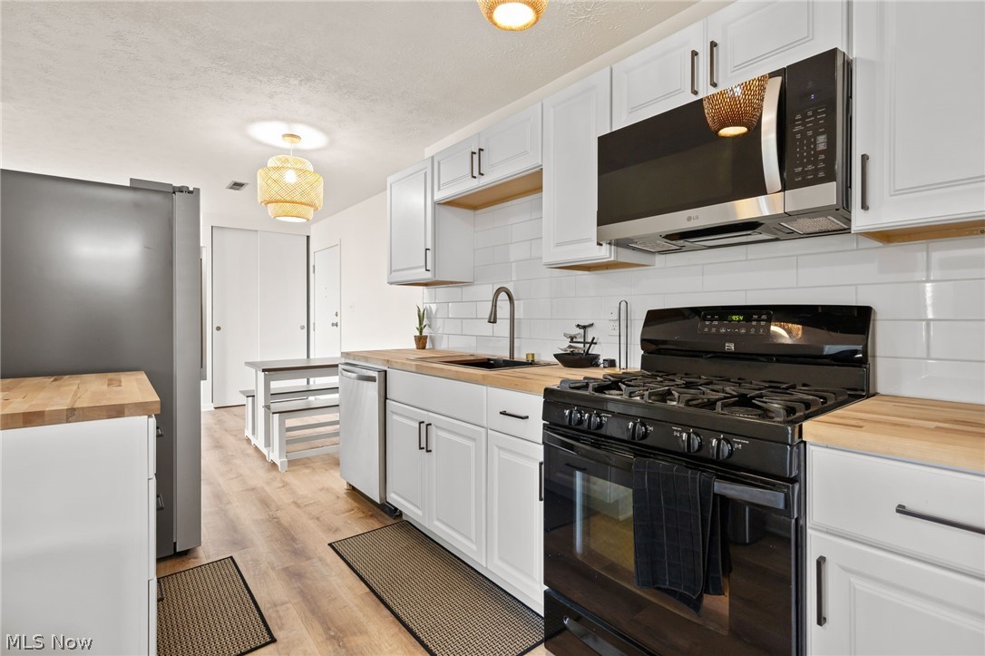 25735 Lorain Road North Olmsted OH 44070