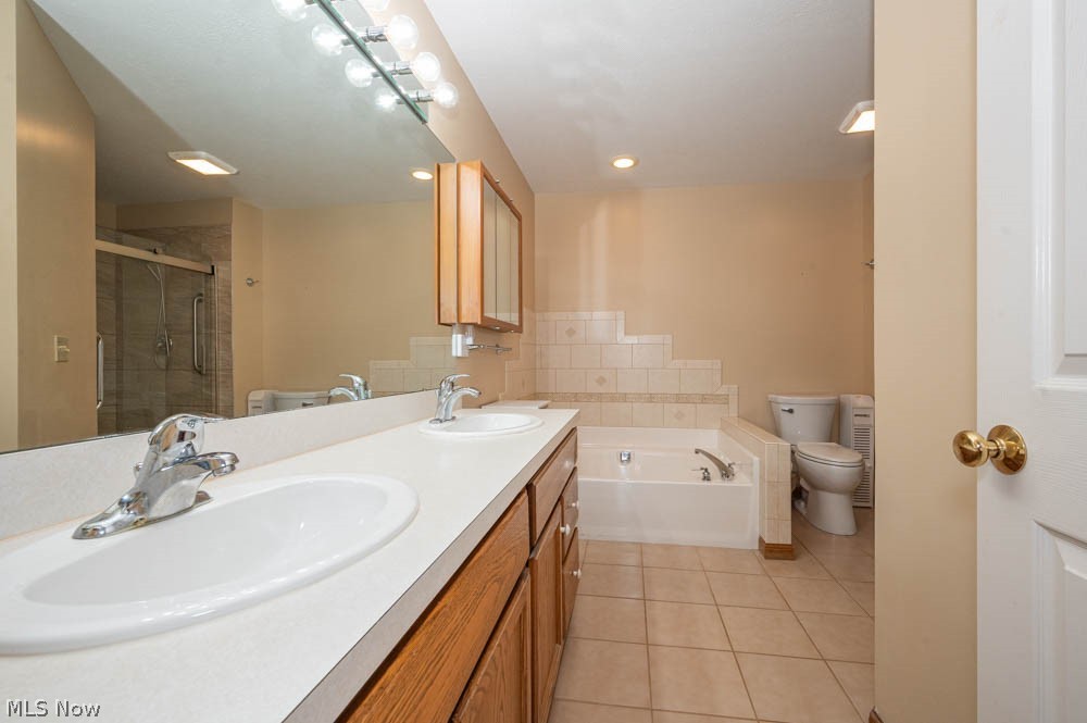 831 Auburn Hills Drive Boardman OH 44512