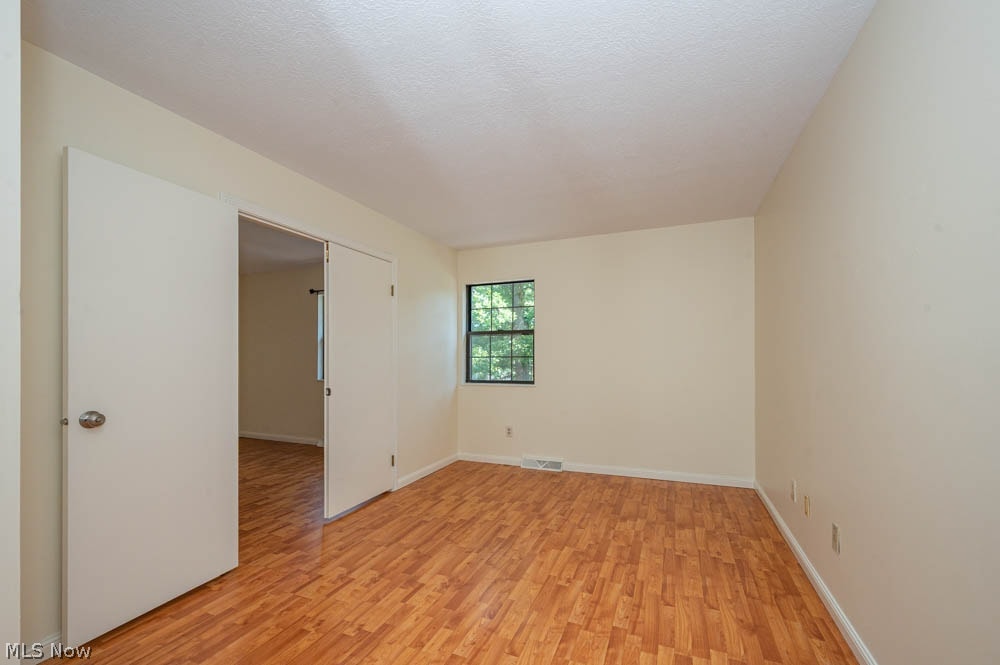 1163 Red Tail Hawk Court Youngstown OH 44512