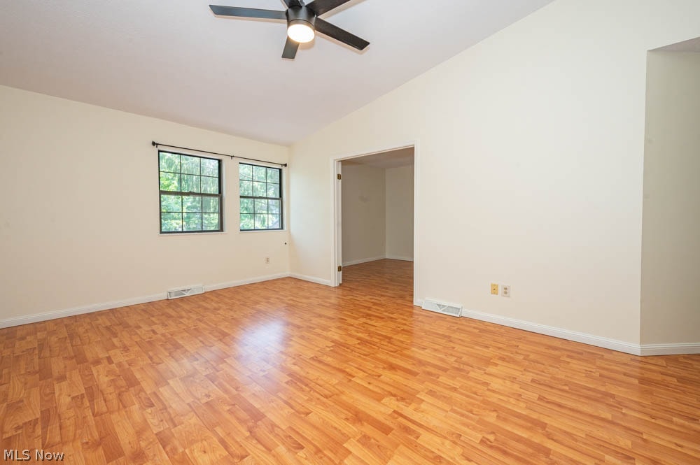 1163 Red Tail Hawk Court Youngstown OH 44512