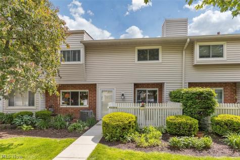 4310 Hyde Park North Olmsted OH 44070