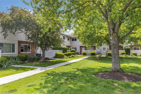 4310 Hyde Park North Olmsted OH 44070