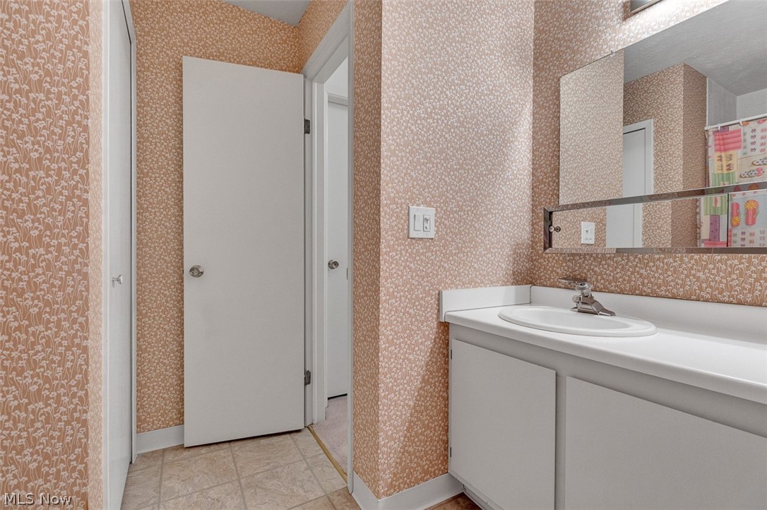 4310 Hyde Park North Olmsted OH 44070