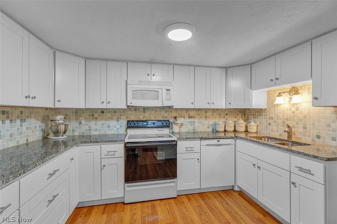 4310 Hyde Park North Olmsted OH 44070