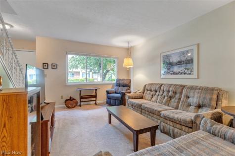 4310 Hyde Park North Olmsted OH 44070