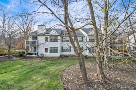 1804 Stoney Run Circle Broadview Heights OH 44147