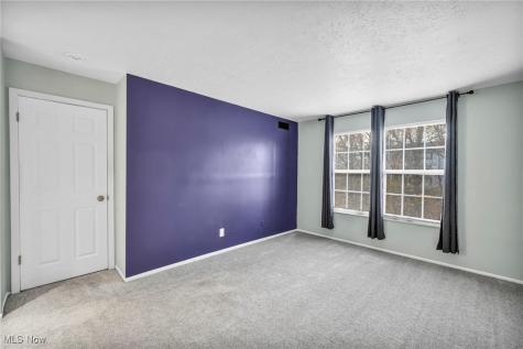 1804 Stoney Run Circle Broadview Heights OH 44147