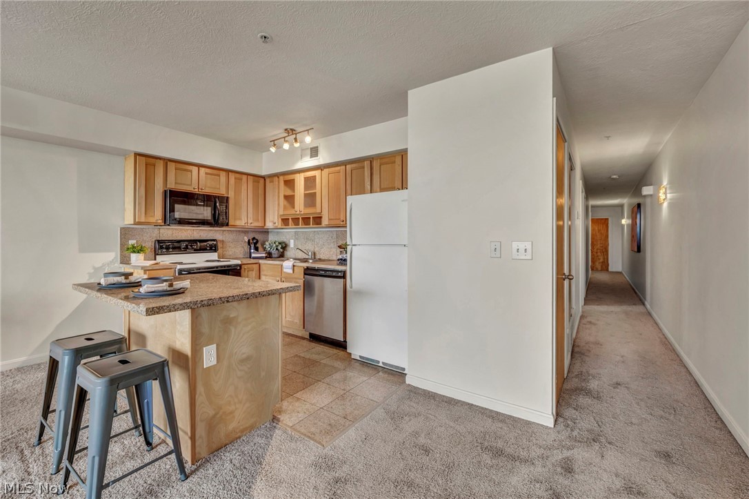 2222 Detroit Avenue Cleveland OH 44113