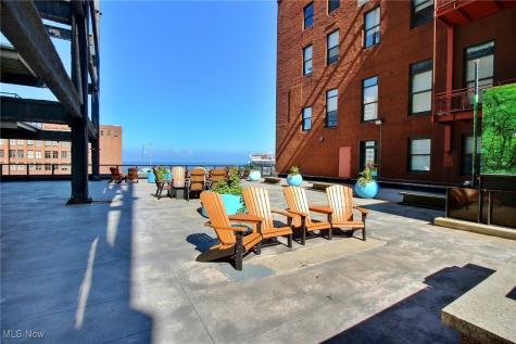 701 W Lakeside Avenue Cleveland OH 44113