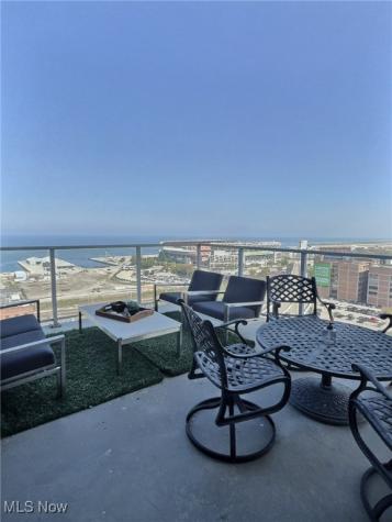 701 W Lakeside Avenue Cleveland OH 44113