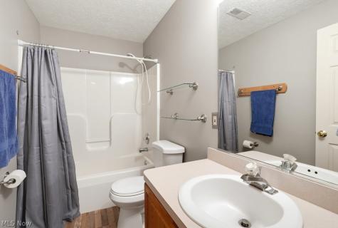 646 Almas Court Brunswick OH 44212