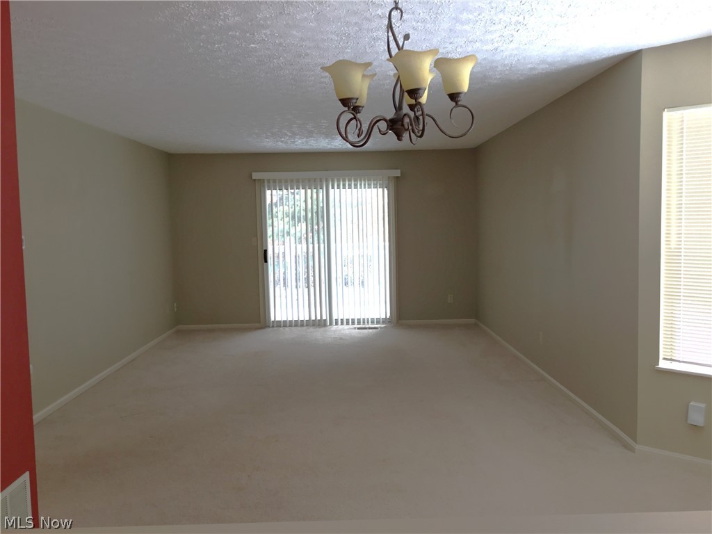 339 Village Pointe Drive Akron OH 44313