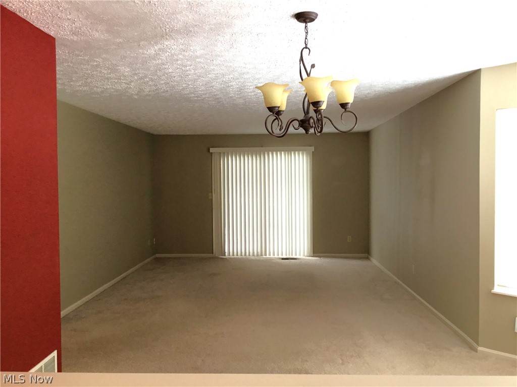339 Village Pointe Drive Akron OH 44313