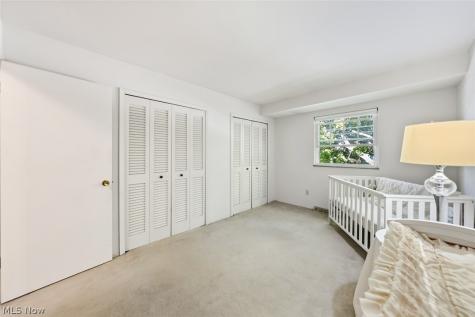 2876 Pease Drive Rocky River OH 44116