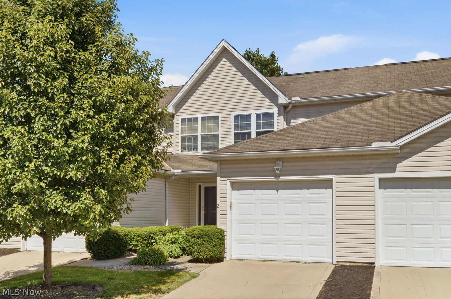 112 Meander Lane Elyria OH 44035