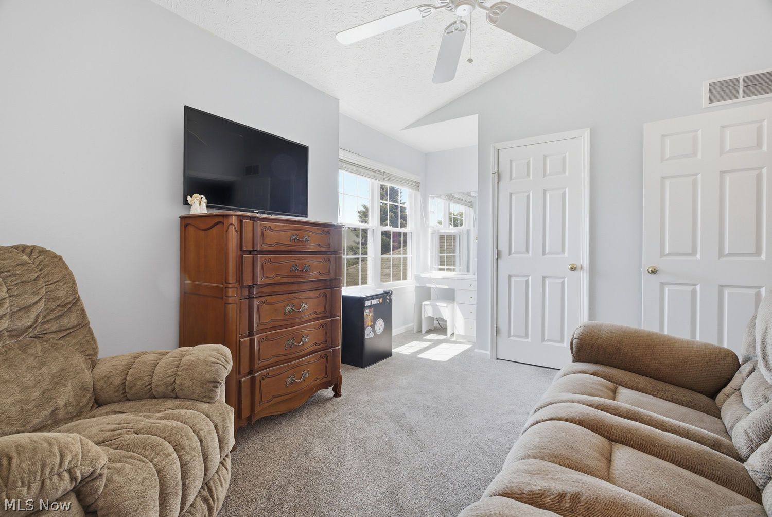 112 Meander Lane Elyria OH 44035